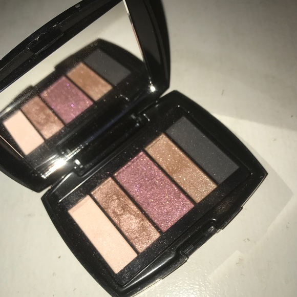L'Oréal, sephora, and rose collection eyeshadow - Picture 1 of 2